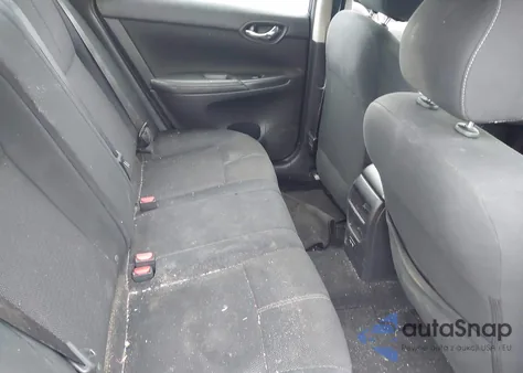 2017 Nissan Sentra S z USA, uszkodzony, nr VIN 3N1AB7AP8HY254160